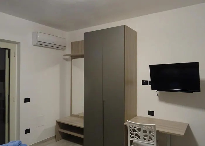 Alba Chiara Bed & Breakfast 3*